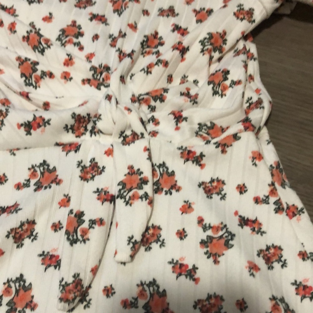 Girls dress - Picture 3 of 6